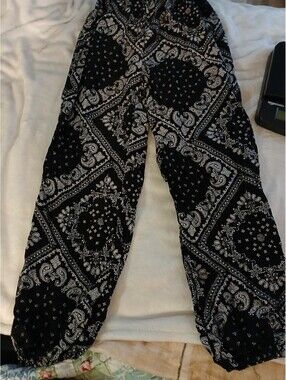 Boho black and white Paisley